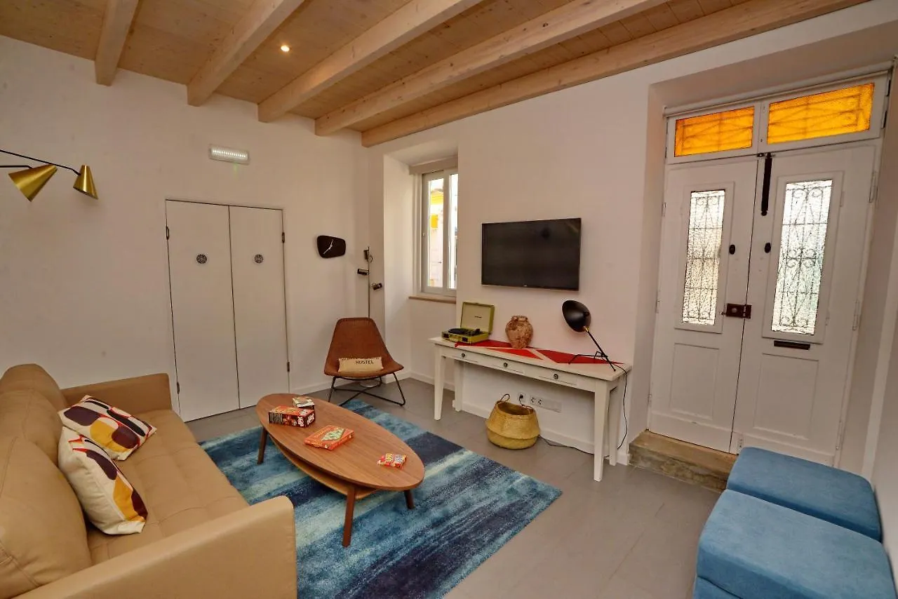 אלבופיירה Son Of A Beach Hostel